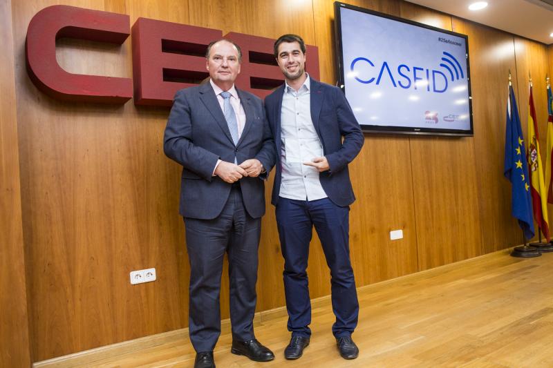 Joaqun Costa, CEO de CASFID recoge el reconocimiento #25aosceei[;;;][;;;]