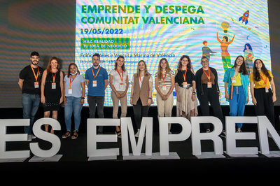 Representación de autónomos/as que han abierto su negocio con el apoyo de los programas Vives Emprende y Generación IN Com. Valenciana.