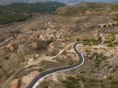 Una de las carreteras en las que la Diputación ha mejorado la seguridad en el Rincón de Ademuz