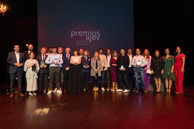 Cristina Aristoy, CEO de Singularu, nombrada Joven Empresaria del Año
