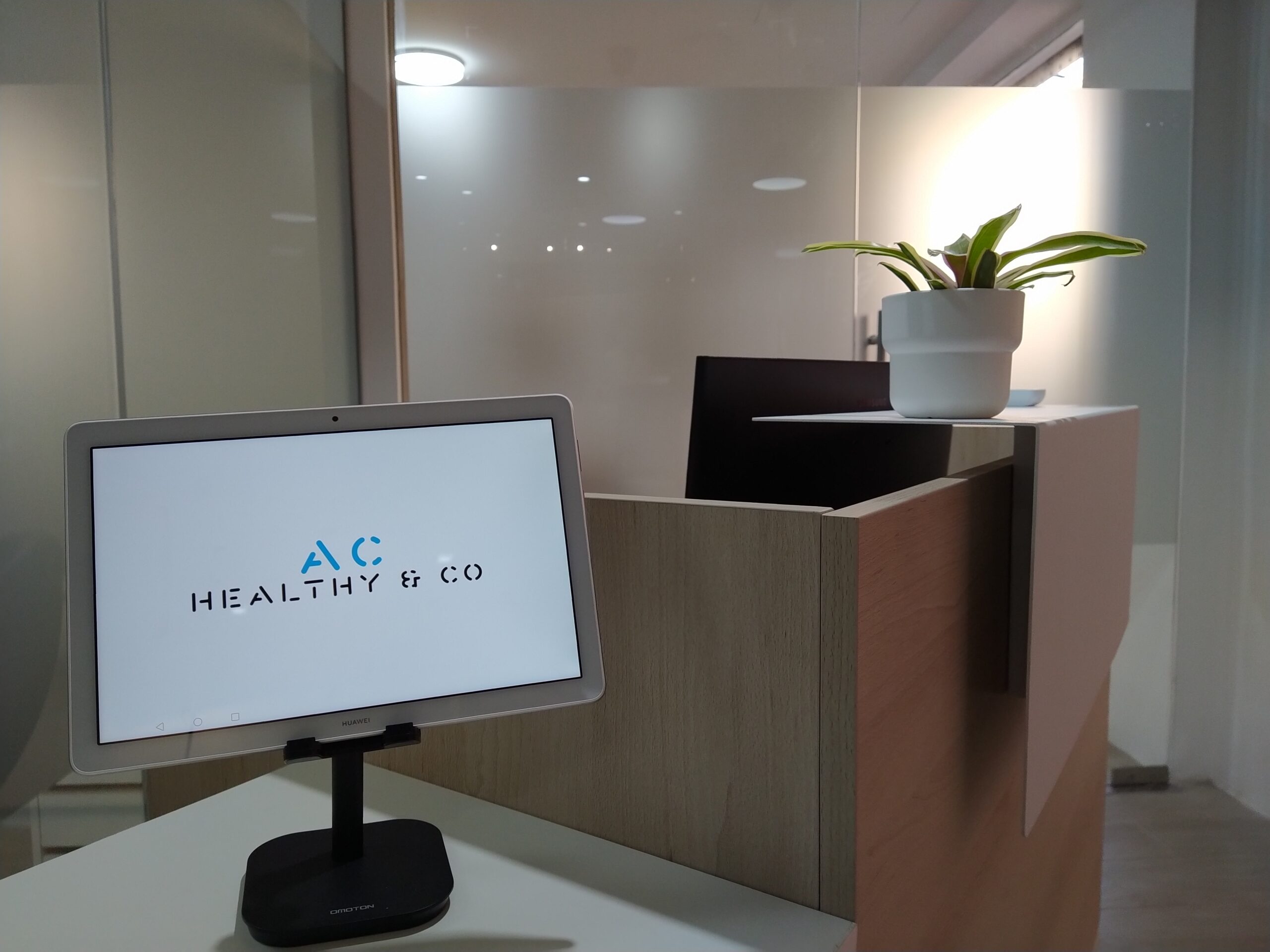 Cl�nica de Fisioterapia, Nutrici�n y Psicolog�a en Granada - AC HEALTHY & CO
