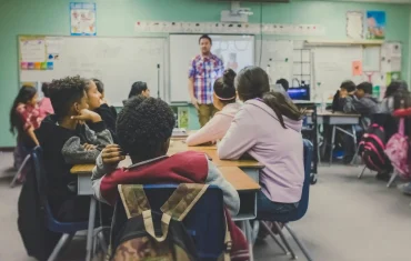 Top 15 programas educativos para usar con pantallas interactivas en la educaci�n