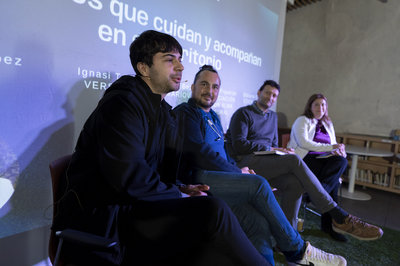Ignacio Tormo, junto al resto de participantes de la mesa