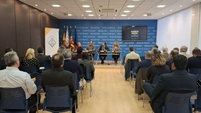 Cerca de una veintena de empresas se suman a Alicante Port Innova para impulsar la innovación en el Puerto
