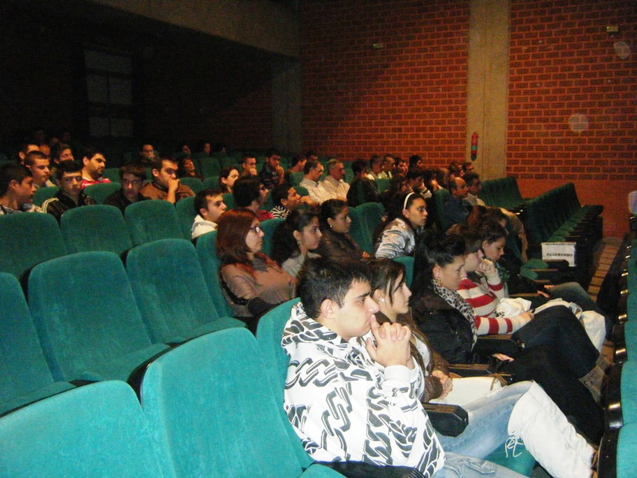 DPESVR111122-01