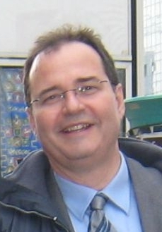 Vicente Centelles ( CV ), Socio director de Avanzalis Knowledge Associates 

