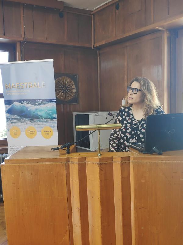 Carmen Renovell, presentando los resultados de CEEI Valencia