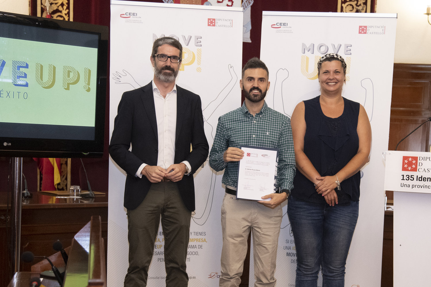 Acto entrega de premios y diplomas MOVE UP! emprende con xito 2019 (9)[;;;][;;;]